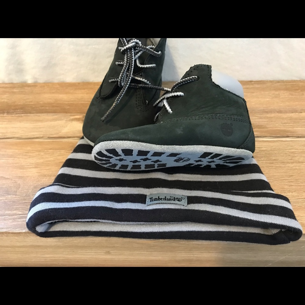 New Timberland Hat and Bootie Set